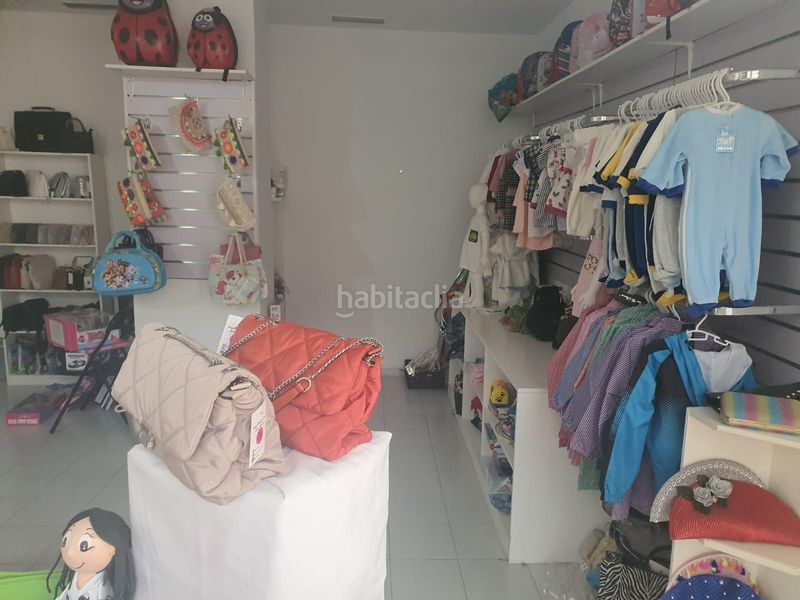 Foto 1a2f2f2c-2fed-45a9-ba4f-704738d1c1de. Local comercial a Centro Cáceres
