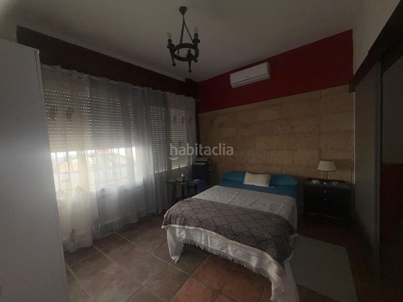 Foto 900c2737-c6b3-481b-9438-28cc15dd14d6. Casa amb calefacció a Casco Antiguo Cáceres
