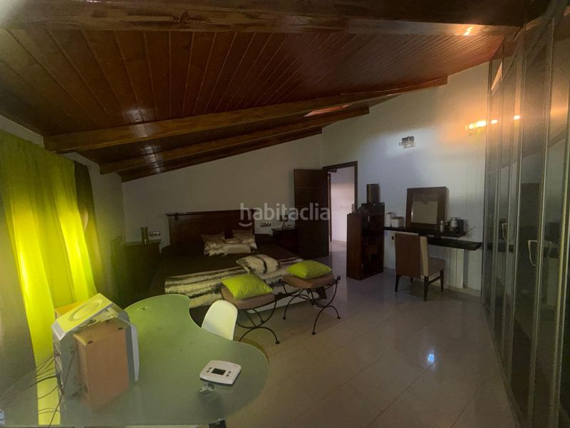 Foto aed223bb-cfab-4280-a53f-0ecb4e55e44e. Casa amb calefacció a Casco Antiguo Cáceres