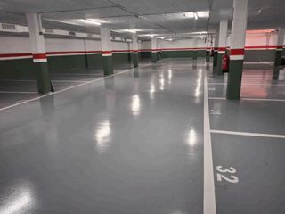 Posto auto in Calle de simón sainz de varanda 14. Local de 1.600 m2  para destinarlo a garajes y trasteros