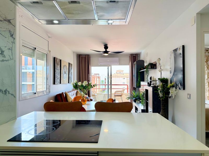 Foto 90ef5dc5-7f17-4a57-bc30-5da4551bf782. Àtic amb calefacció aparcament a L´Estany Calafell