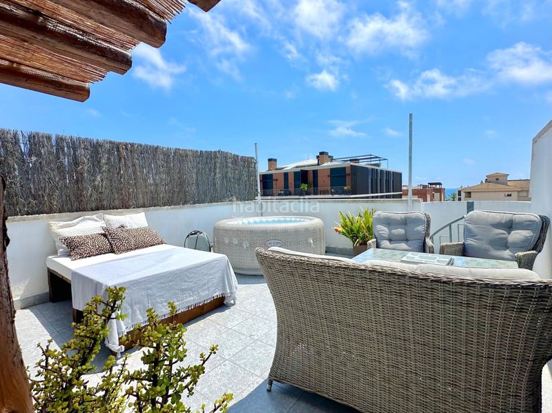 Foto a56d9ef0-d3b4-461d-9c10-93e5b83b2d38. Àtic amb calefacció aparcament a L´Estany Calafell