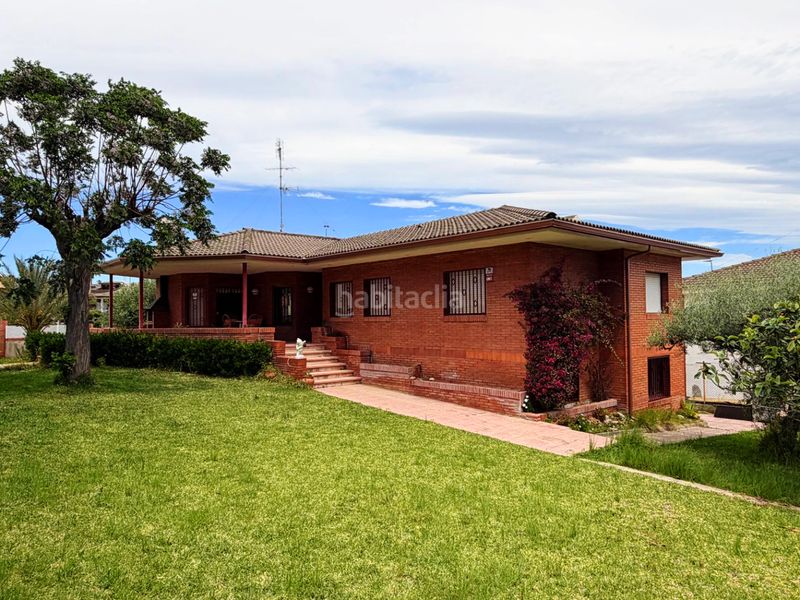 Foto 021b7a86-7ea8-488b-b571-55ac03d8f4cc. Casa amb calefacció aparcament a Calafell residencial Calafell