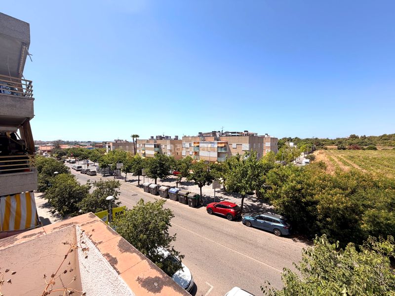 Foto 80b1030e-a846-4bf0-9479-88e3296f2583. Casa amb aparcament a Calafell poble Calafell