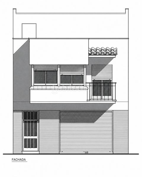 Foto 8261d189-90a5-4a40-a2b8-bdadc2bcfe1c. Casa amb aparcament a Calafell poble Calafell