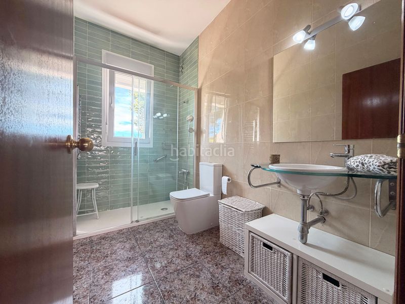 Foto 10e66bdd-e407-4282-ae26-7d9e6c1e2b5a. Casa amb calefacció piscina a Calafell park Calafell