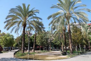 Lloguer Aparcament cotxe a Avinguda del doctor waksman 38. Parking individual de alquiler en av doctor waksman valencia