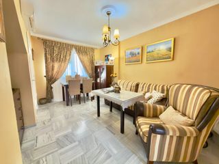 Duplex à Bornos. Acogedor dúplex en avenida de la constitución, bornos