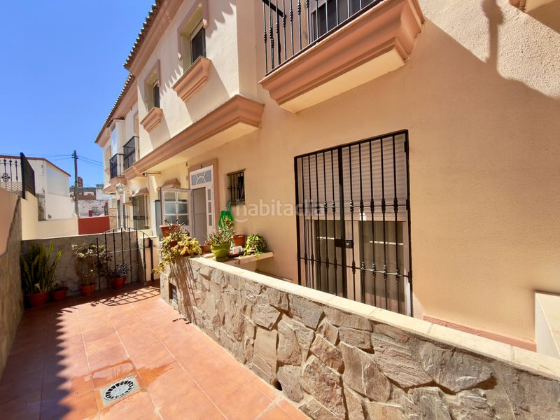 Foto 48cd8dab-b53e-4945-9d45-374f466d80f6. Casa adossada amb aparcament a La Casería - San Carlos San Fernando