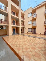 Pis a Villamartín. Piso luminoso con ascensor, vestidor y trastero