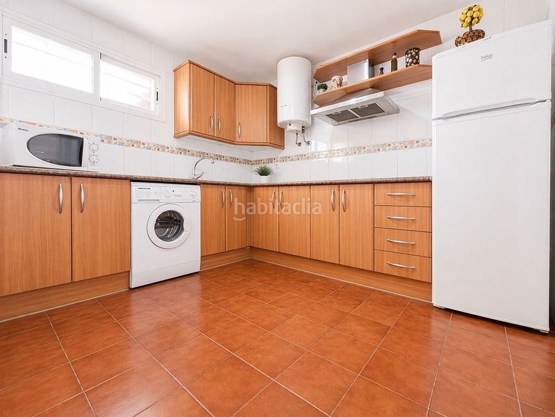Foto c5d725e8-3739-4062-9bb0-56983eab232f. Apartament amb aparcament piscina a El Morche Torrox