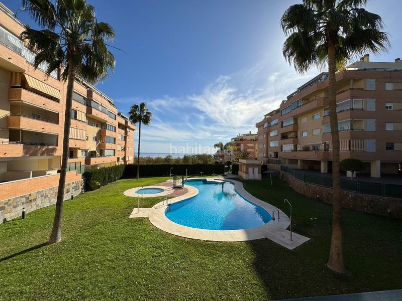 Foto ee28f493-f178-4adf-91de-e76476743661. Dúplex amb calefacció aparcament piscina a El Pinillo Torremolinos