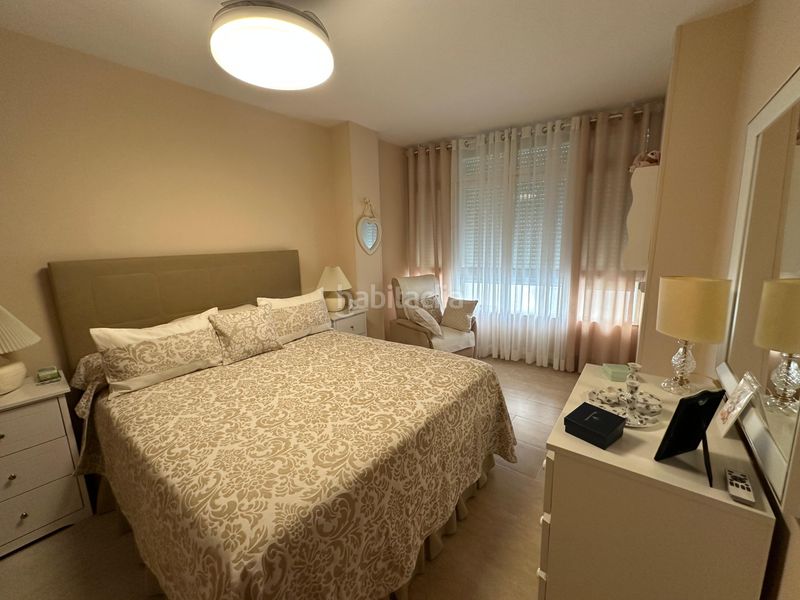 Foto c34be1ec-df64-47a1-8624-3825c6a2c4f4. Pis a puerto de Estepona Estepona