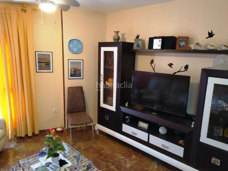 Foto d96541ff-c6bb-45e6-b26d-7f19bd812261. Apartament amb piscina a El Morche Torrox