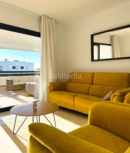 Foto 0e911b87-4a39-44f0-a6d6-9cb1324405c2. Pis amb aparcament piscina a Casares golf - Casares del sol Casares
