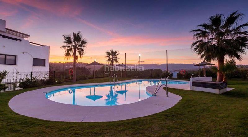 Foto b4ef3f4c-165f-498d-a629-9715001b06ab. Pis amb aparcament piscina a Centro Estepona