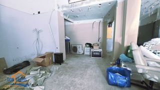 Local Comercial a Calle Martínez de la Rosa