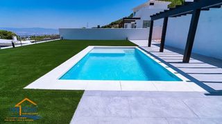 Chalet  Calle mago santhai. A la venta espectacular villa vanguardista a estrenar en pinos d