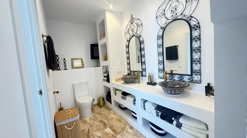 Foto 2e7cd9a9-8829-44aa-bf5e-1bae7dcab74f. Xalet amb xemeneia aparcament piscina a Chullera Manilva