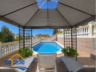 Chalet in Calle Antonio Machado