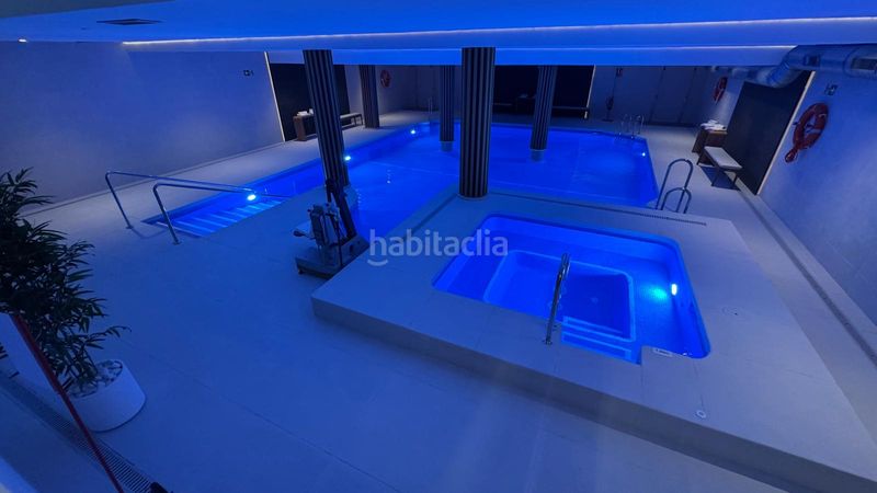 Foto cf9a12d0-2dbb-49bb-8c41-dc3d753540f7. Casa adossada amb xemeneia aparcament piscina a Valle Romano Golf Estepona