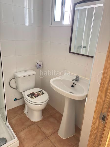 Foto 0a6cccb9-7bcf-4cb3-9272-189b5b33ee44. Alquiler apartamento disponible en alquiler apartamento reformado en alquiler de larga temporada en el valdés (málaga) en Moclinejo