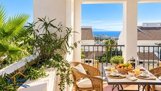Etagenwohnung  Calle del granate. Tu rincón junto al mediterráneo: piso con terraza, vistas al mar