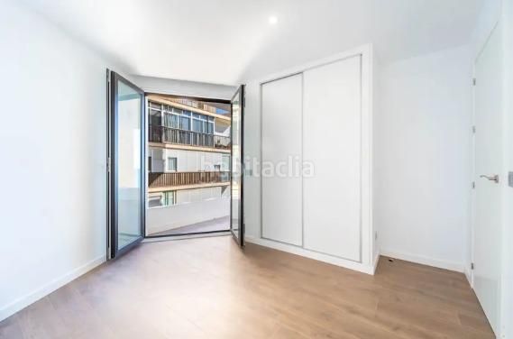 Foto 7bf8ec7a-4976-4de2-8e71-2b14fbccb4e5. Pis amb aparcament a La Malagueta - Monte Sancha Málaga