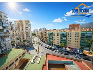 Pis a Avenida de los Manantiales