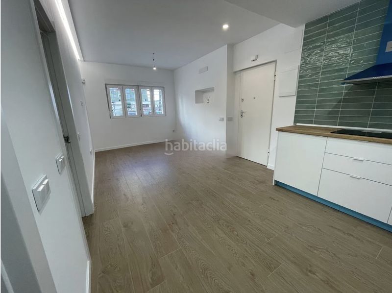 Foto da7a49b2-2dbc-4824-bcfe-1685703e3341. Pis a Manantiales-Estación de Autobuses Torremolinos