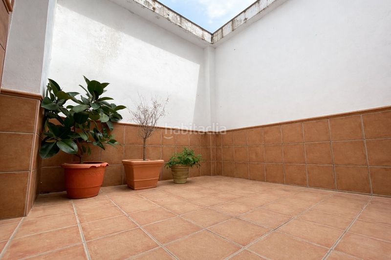 Foto e2a017e0-4caa-4cfb-a596-55f8be17a366. Flat with heating parking in Colmenar