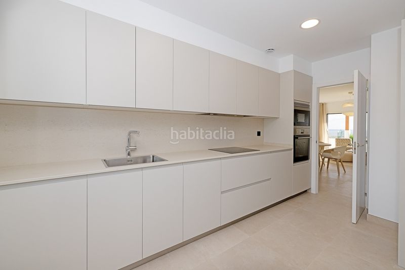 Foto 3162bbc7-ce5e-4862-80ab-1d26d5f503a5. Àtic amb aparcament piscina a Casares golf - Casares del sol Casares