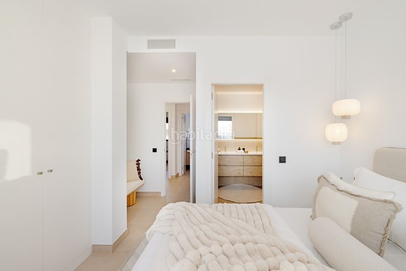 Foto 6123c409-e6b9-4311-abe2-102093850ba1. Àtic amb aparcament piscina a Casares golf - Casares del sol Casares