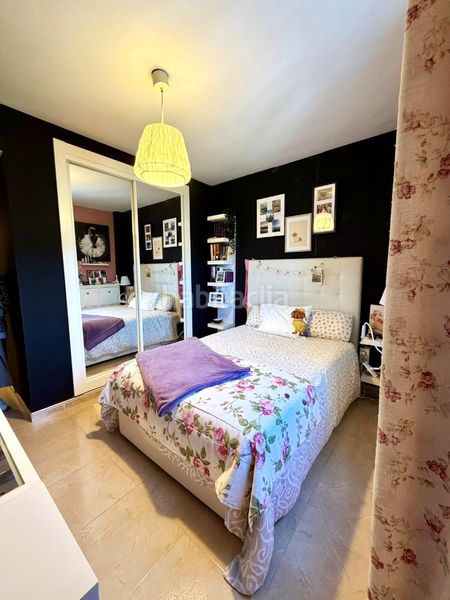 Foto e8747020-a771-4103-a0fa-54a258bdb819. Àtic amb aparcament a sierra de Estepona - avda. de andalucía Estepona