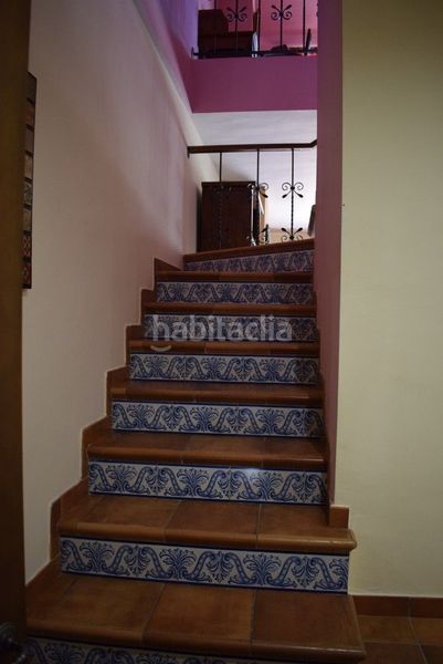 Foto 2ea25d8d-2f0d-4cc2-9d4d-ac3a5096a9ba. Casa aparellada amb aparcament piscina a Puerto de la Duquesa Manilva