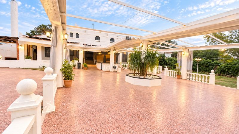 Foto 63efdb14-2931-4b96-9766-12c210083c33. Edifici amb piscina a Zona Calvario Estepona
