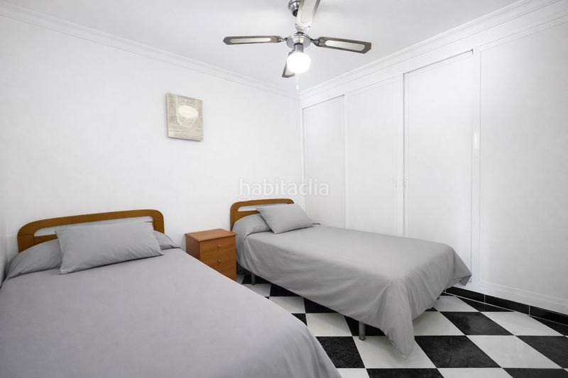 Foto fcd19861-f4a9-4067-9a00-92f68d7be53d. Duplex in Centro Nerja