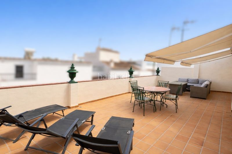 Foto 381bdd87-91a9-48f4-b6a6-8907fb44abc0. Edificio in Centro Nerja