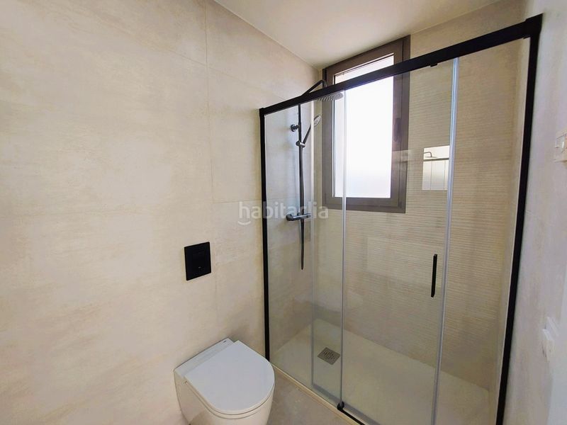 Foto 62dd8566-7276-4577-bb0b-aac22b14d82c. Pis amb calefacció aparcament piscina a Zona Calvario Estepona