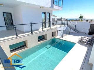 Chalet  Calle maría victoria atencia. Chalet independiente de obra nueva a la venta en nerja