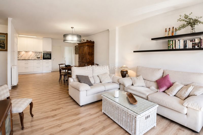 Foto e7f1afe7-d14d-41b8-9372-e740a4a2911e. Flat with heating in Centre Figueres