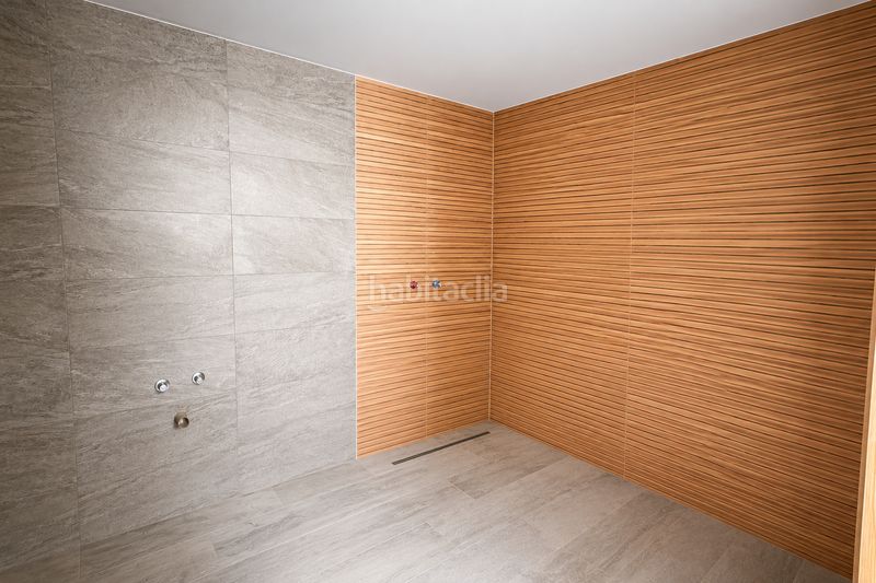 Foto ca1df40f-8fd5-48c4-906a-a00d435cd084. Chalet avec chauffage parking piscine dans Pau
