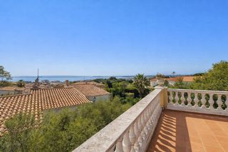 Casa  Carrer pindar. Bonita casa con vistas en venta en roses