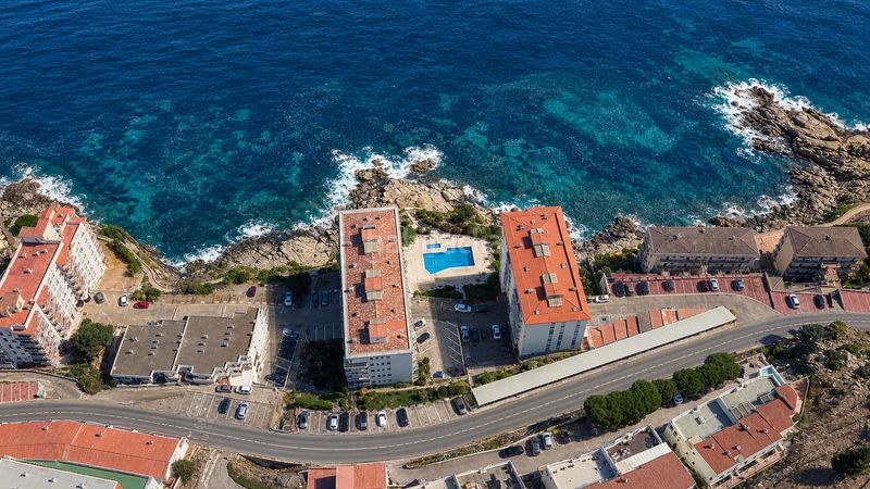 Foto f089bc47-6440-446f-81a2-6590cfed152c. Dúplex amb piscina a Puig Rom-Canyelles-Almadrava Roses