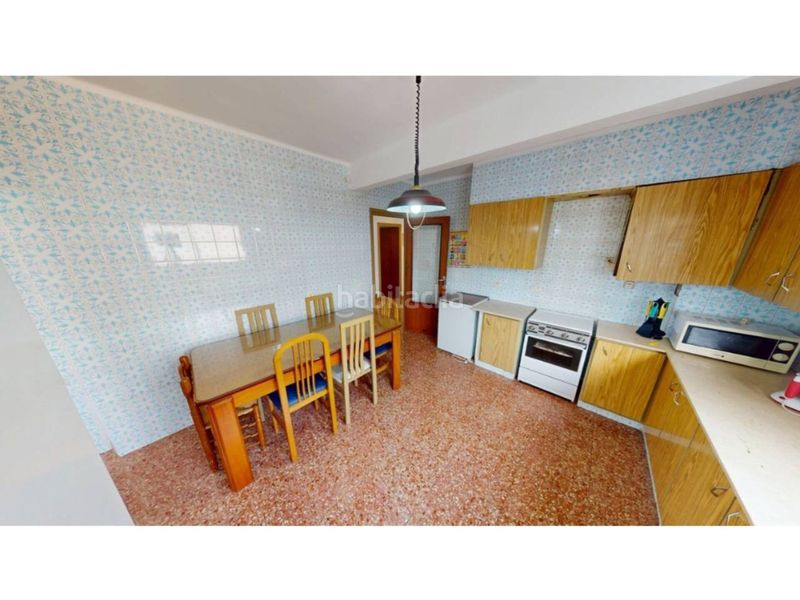 Foto b2f38d18-d24e-42a4-bbfe-e554a2bed39f. Pis a Monforte del Cid