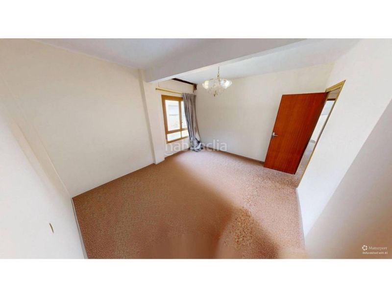 Foto e0132d14-c221-4cda-9ffe-e283e290f456. Pis a Monforte del Cid