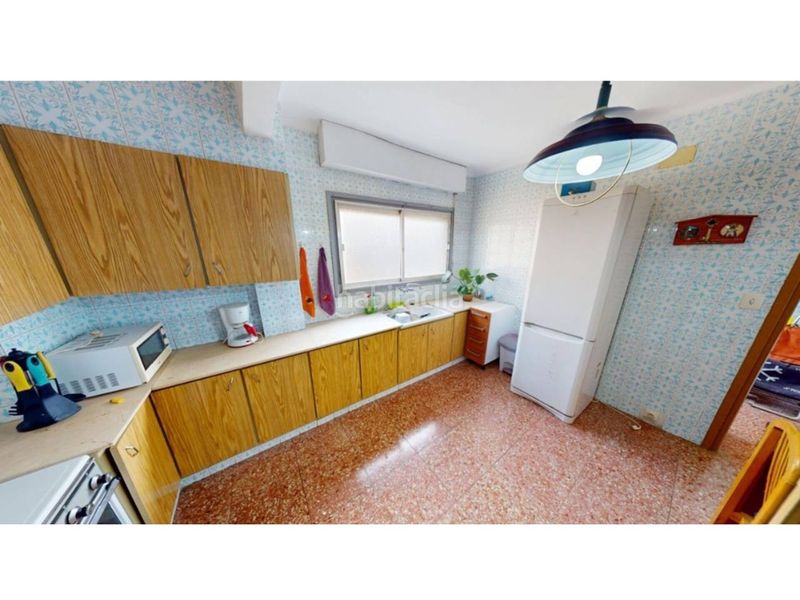 Foto f32d0ae6-8fef-4c4c-96dd-0320ca8d5a21. Pis a Monforte del Cid