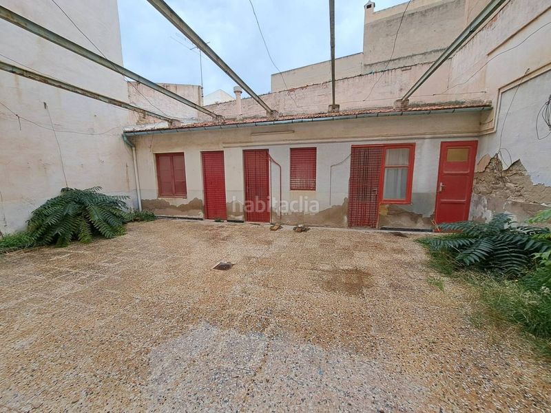 Foto 97741638-cd94-4009-bfc2-296ba0f37a6f. Casa amb aparcament a Novelda