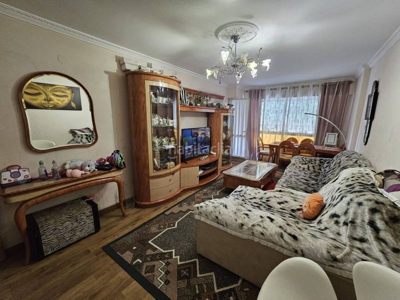 Foto a534ca63-7a2c-4dac-91a3-d257df45130f. Pis a Florida Alta Alicante