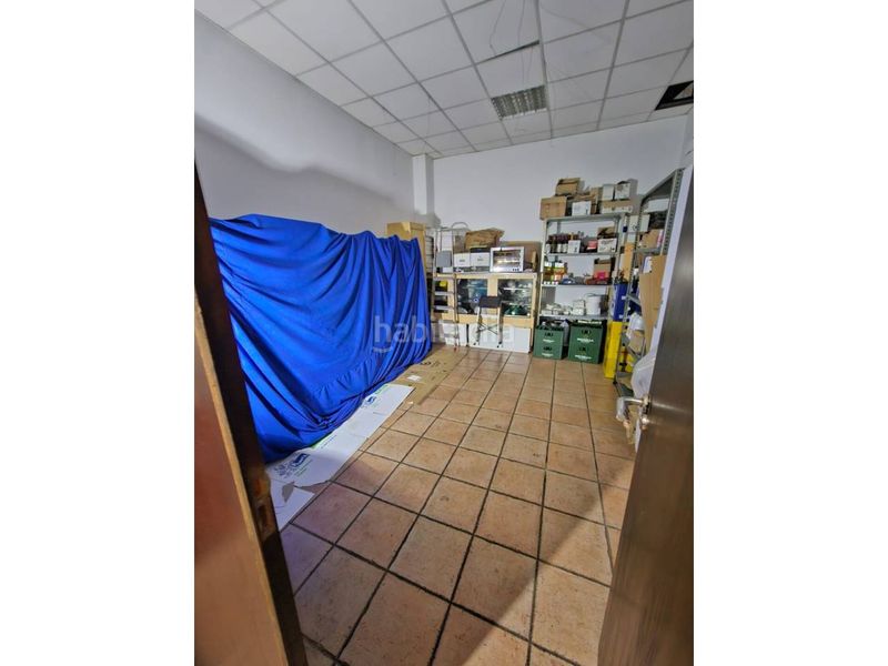 Foto 2f64e876-b104-4201-98a2-ed8d38cfd84a. Local comercial a Mercado Alicante